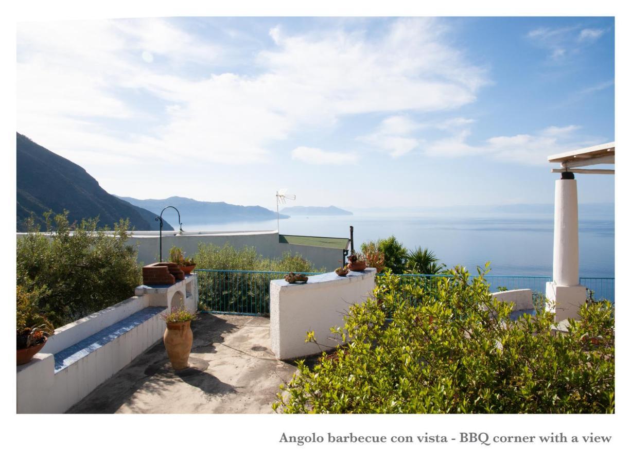Villa Donatella Leni ภายนอก รูปภาพ
