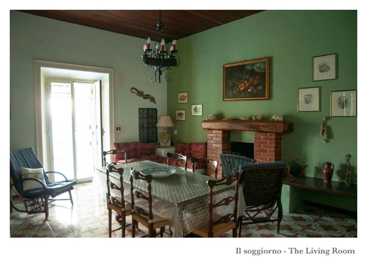 Villa Donatella Leni ภายนอก รูปภาพ